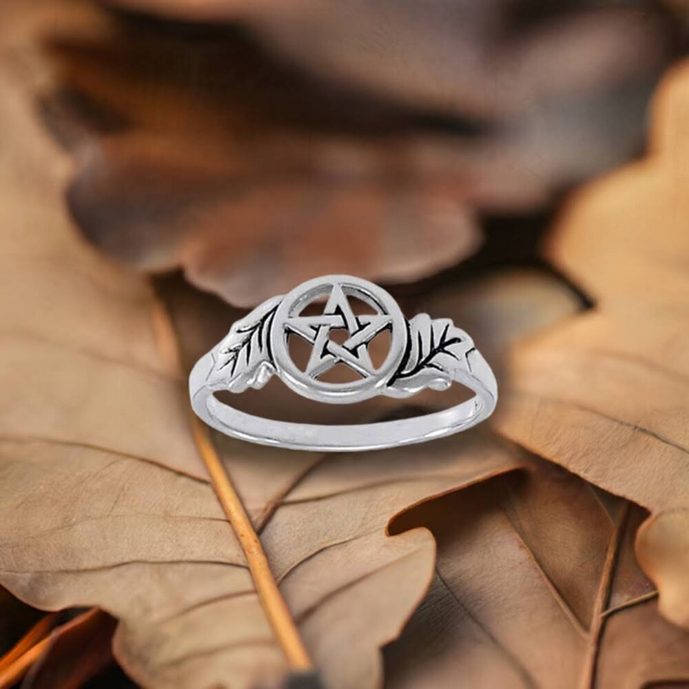 Oak Leaf Pentacle Sterling Silver Ring Size 8